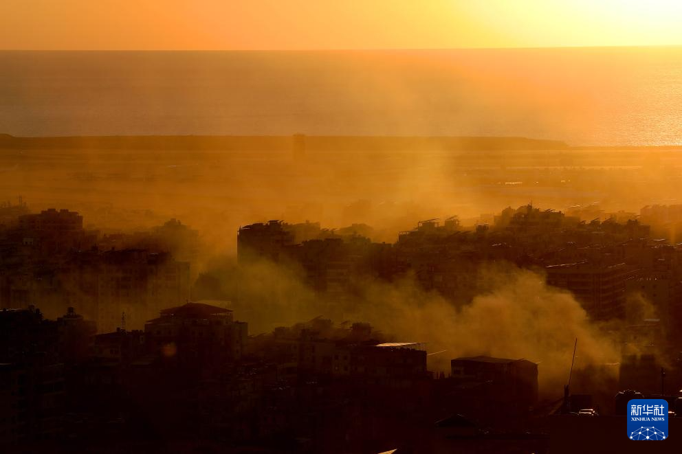 �@��10��19����������׶�ؐ�����Ͻ��Ĕz����ɫ�п��u������ĝ⟟�����A��l�����������Z�Sϣ�z��